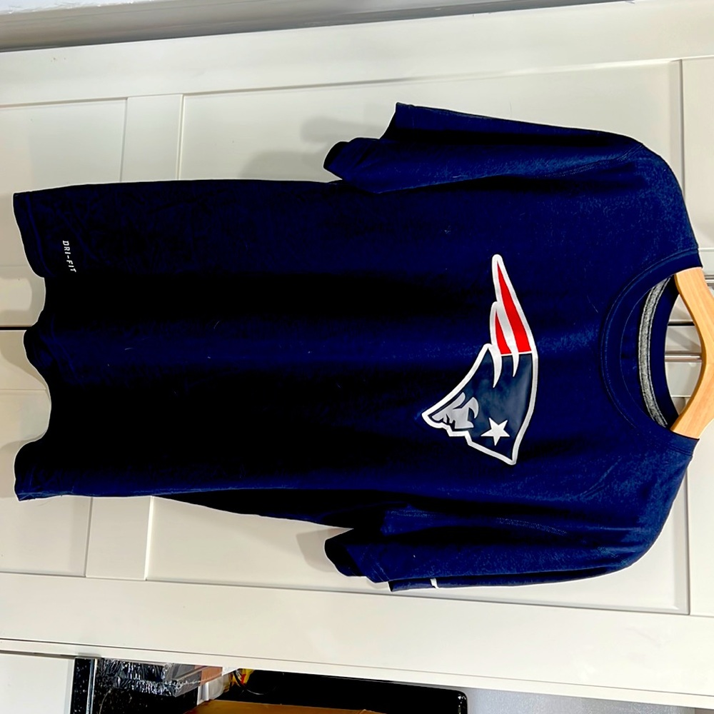 Patriots dry fit shirt